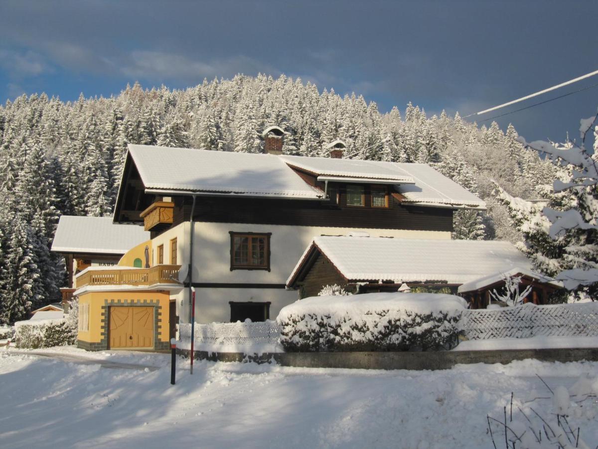 Landhaus Kloosterstube Hermagor-Pressegger See Luaran gambar